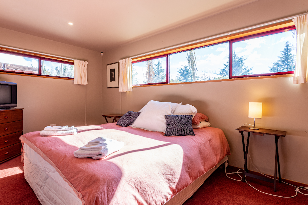 Fourth bedroom with queen bed